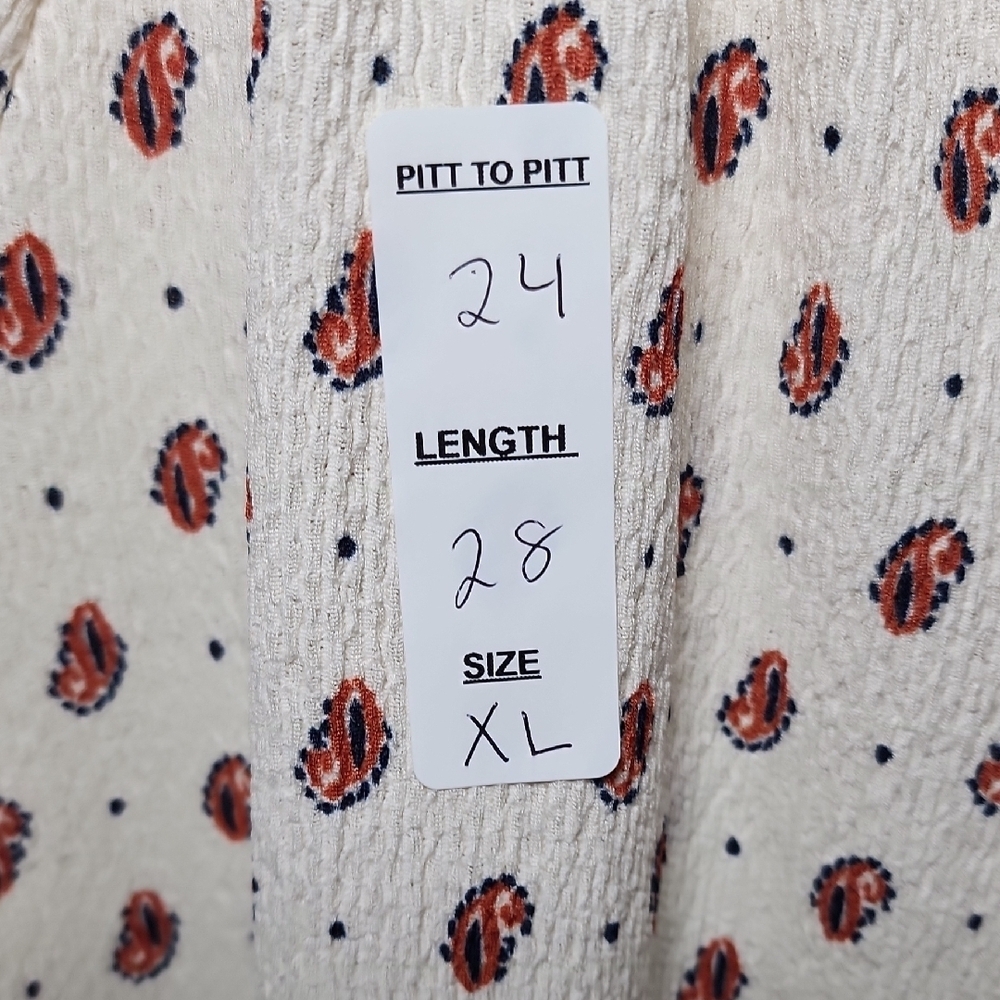 Croft & Barrow Cream and Red Blouse. Size XL - Picture 4 of 6